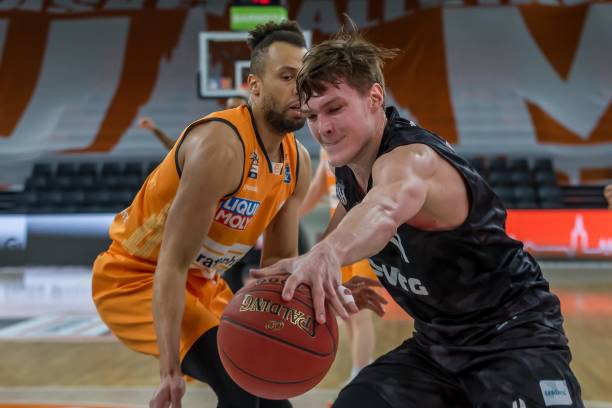 与市场营销 与市场营销